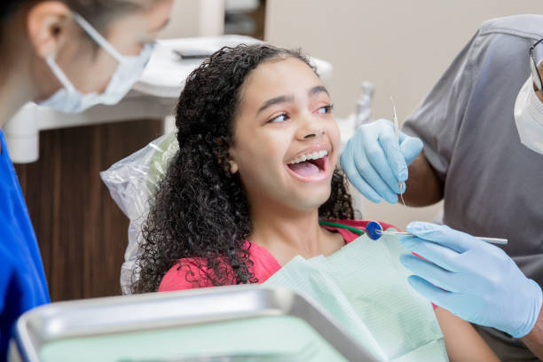 Best Broken or Cracked Tooth Emergency Dentist in Delshire, OH